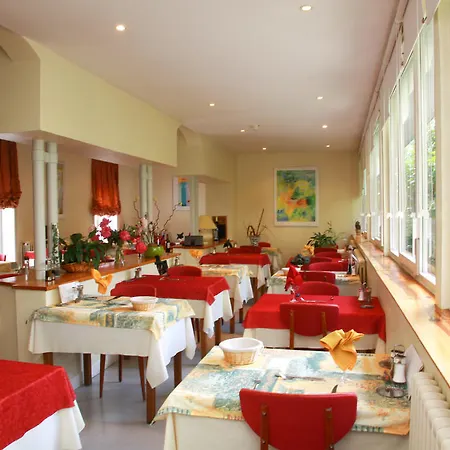 Hotel Aquitaine 2*